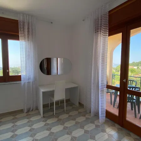 I Tre Pini Vakantiehuis Massa Lubrense